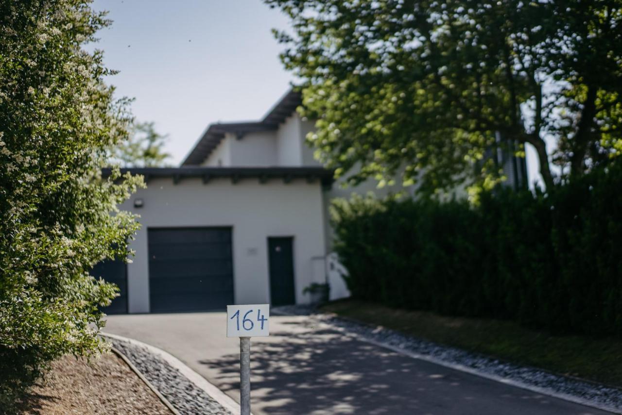 Haus Luna - Privatzimmer Im Sonnigen Suedburgenland Hackerberg Extérieur photo