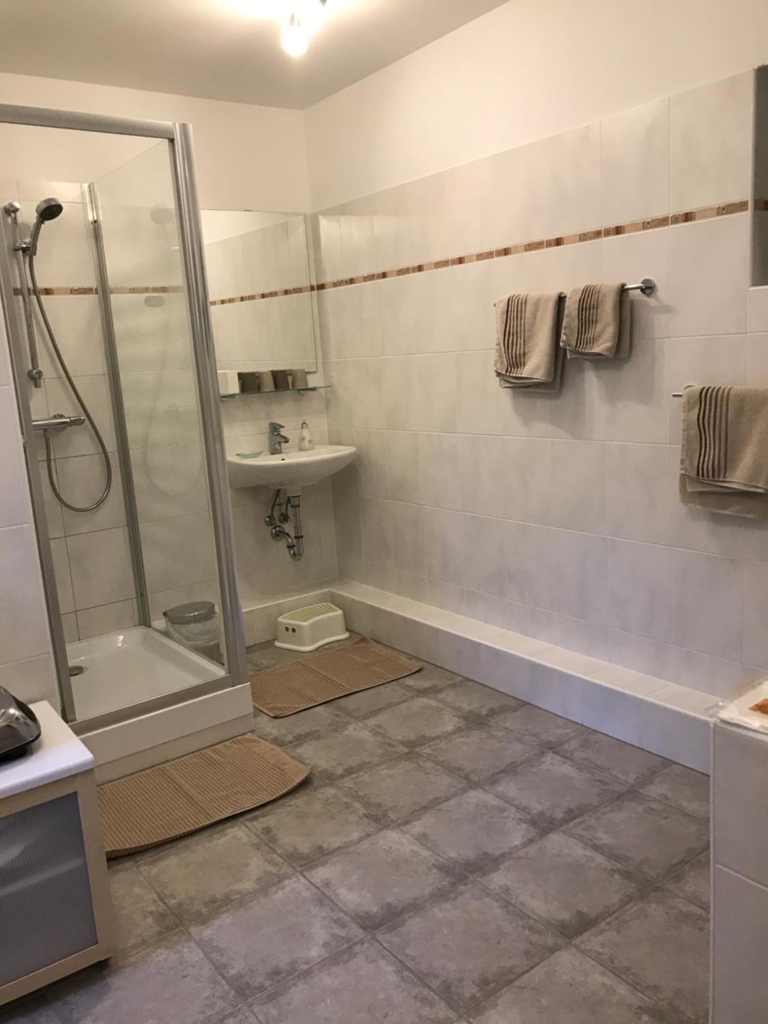 Haus Luna - Privatzimmer Im Sonnigen Suedburgenland Hackerberg Extérieur photo
