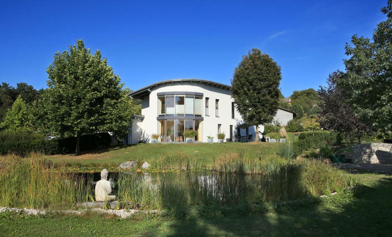 Haus Luna - Privatzimmer Im Sonnigen Suedburgenland Hackerberg Extérieur photo