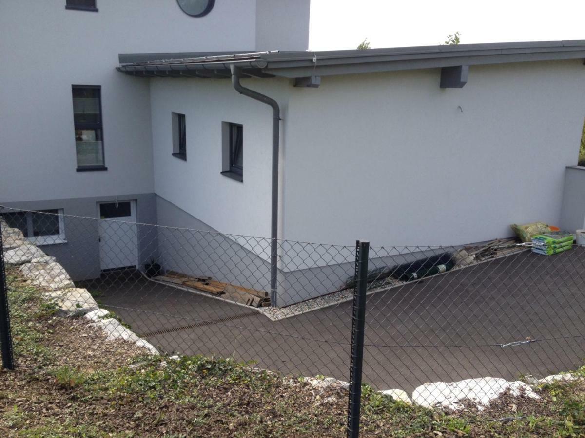 Haus Luna - Privatzimmer Im Sonnigen Suedburgenland Hackerberg Extérieur photo